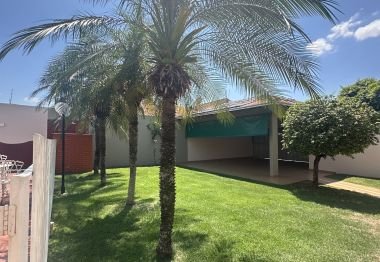 Casa a Venda - Jardim Albuquerque